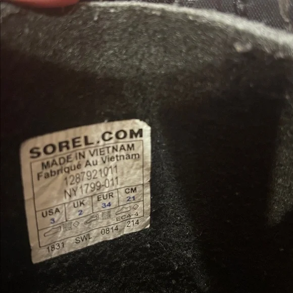 Sorel Black Winter Boots boys size 3 - Picture 3 of 3
